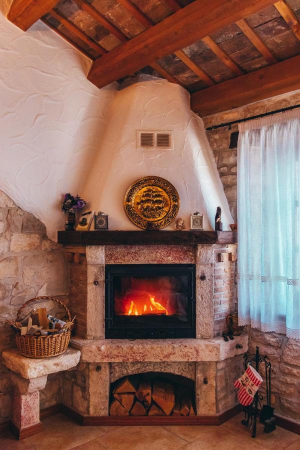 City Center Coastal Escape - Apartments With Sea View Or Cozy Room Novigrad Istria Exterior foto
