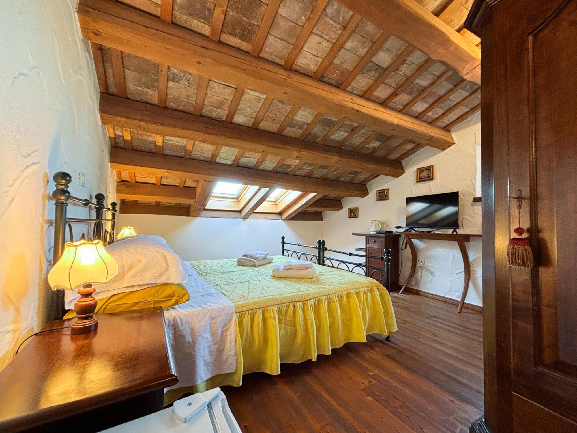 City Center Coastal Escape - Apartments With Sea View Or Cozy Room Novigrad Istria Exterior foto