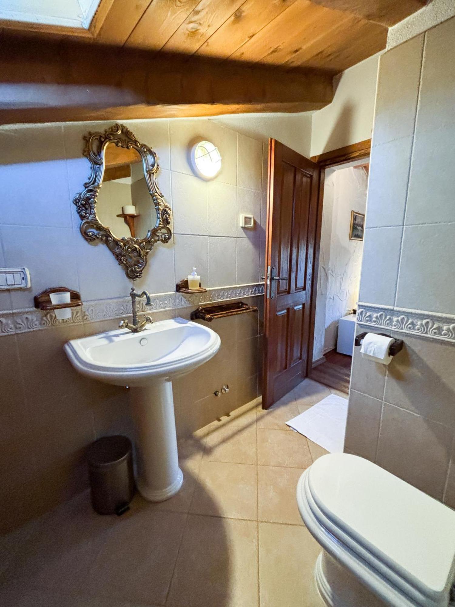 City Center Coastal Escape - Apartments With Sea View Or Cozy Room Novigrad Istria Exterior foto